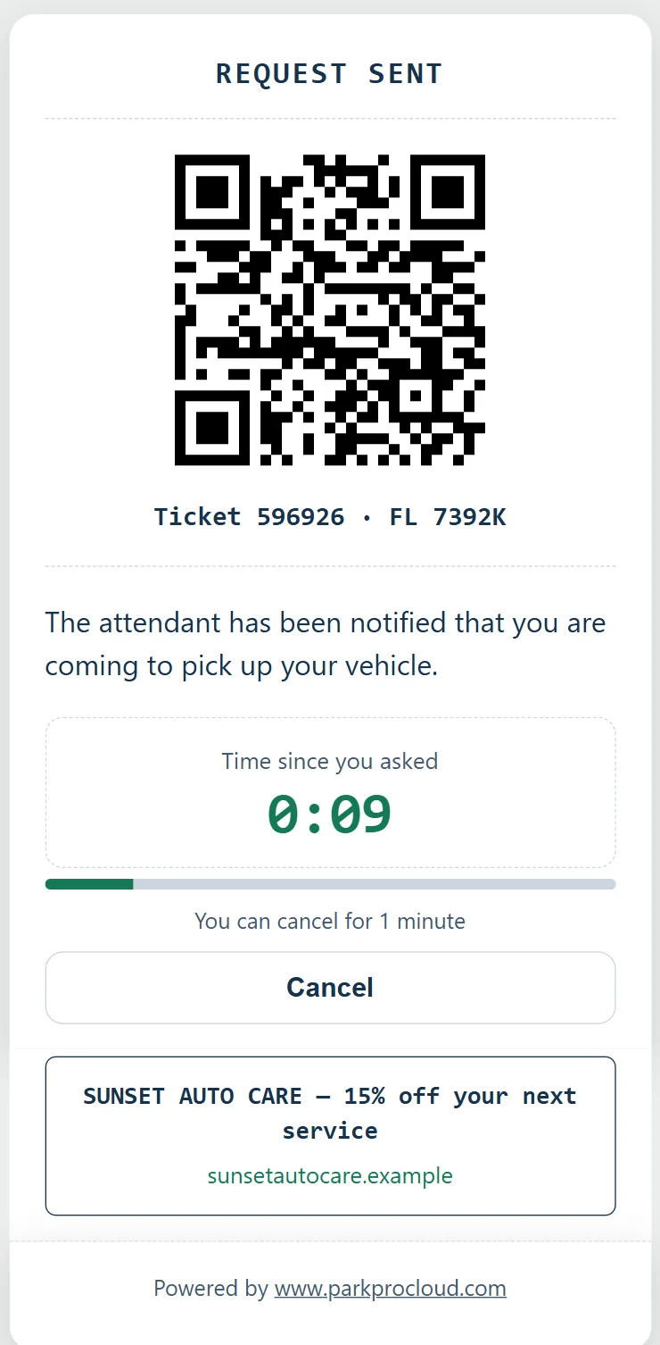 Ticket digital de ParkingPro con el cronómetro corriendo tras pedir el vehículo